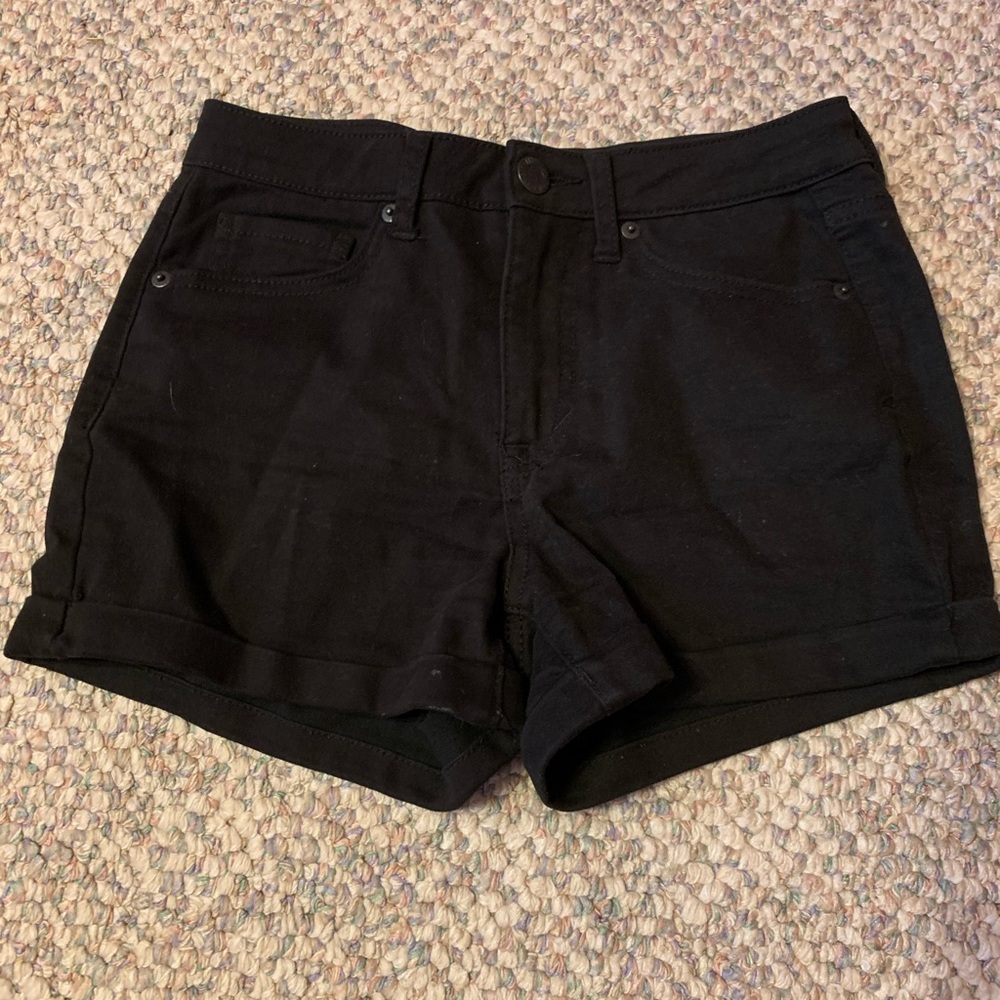 Aeropostale high waisted midi black shorts